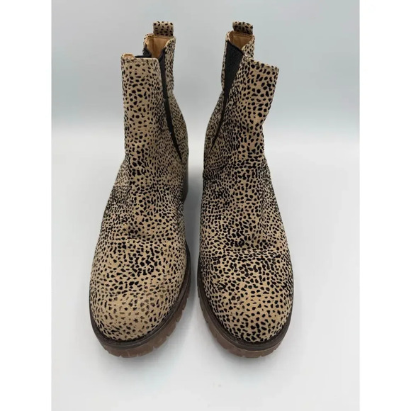 Altar'd State Cheetah Animal Print Chelsea Chunky Heel Booties 8.5 - Picture 5 of 9